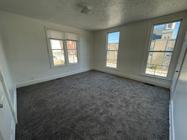 Photo - 718/720 Cincinnati Street Unit 718 Cincinnati Street