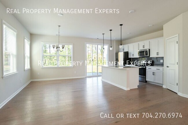 Photo - 9021 Widden Way