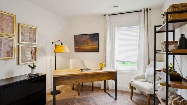 Photo - 2543 Legg Ln