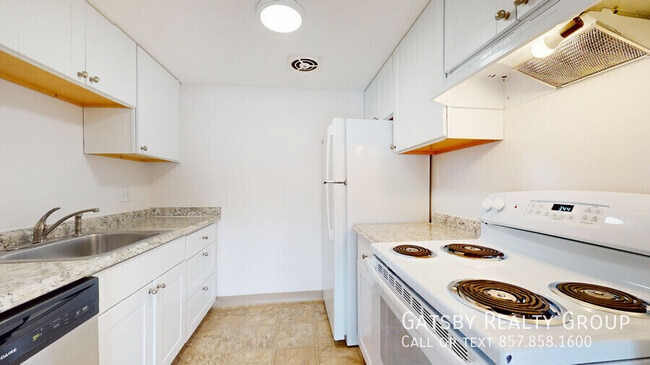 Photo - 524 Highland Ave Unit 34R