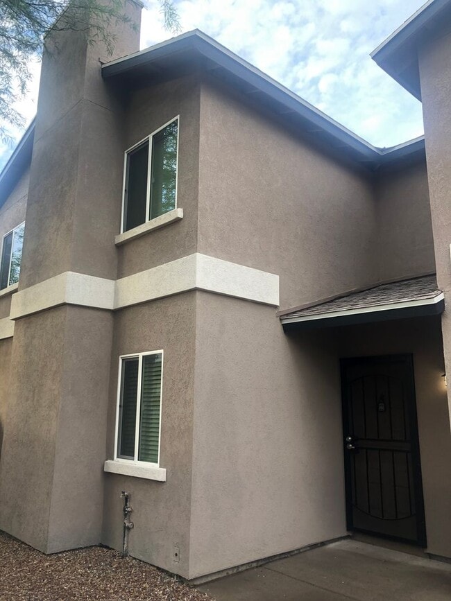 Photo - 130 E Mills Dr Unit 3
