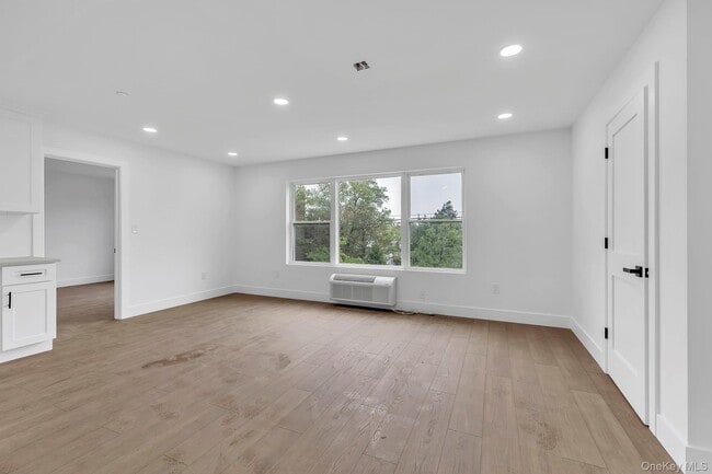 Photo - 74 Broadway Unit 2C