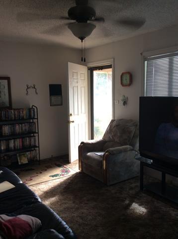 Photo - 741 S Crockett Dr