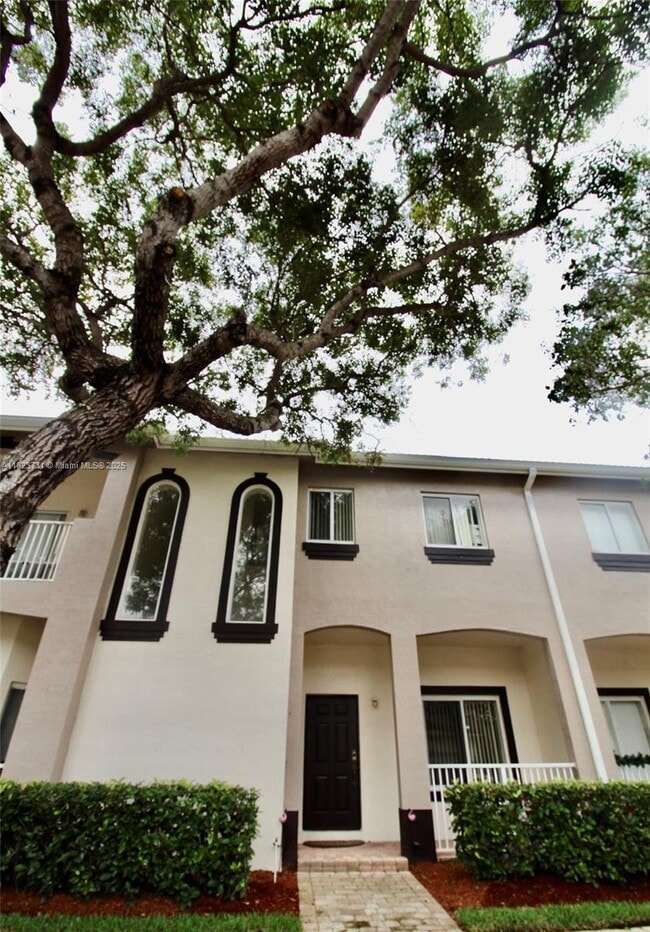 Photo - 2416 SE 19th Ct Townhome