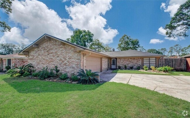 Building Photo - 3605 Kingsway Dr Rental