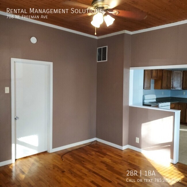 *OAKLAND AREA* 708 NE Freeman Ave 2 BED/... Rental House Rental in Topeka, KS