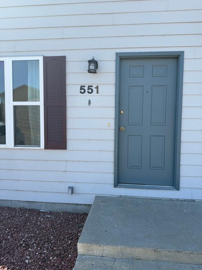 Two bedroom, one and half bath townhouse! ... - Two bedroom, one and half bath townhouse! ...