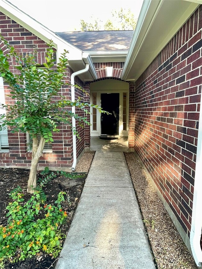 Photo - 1380 Hudgens Ave