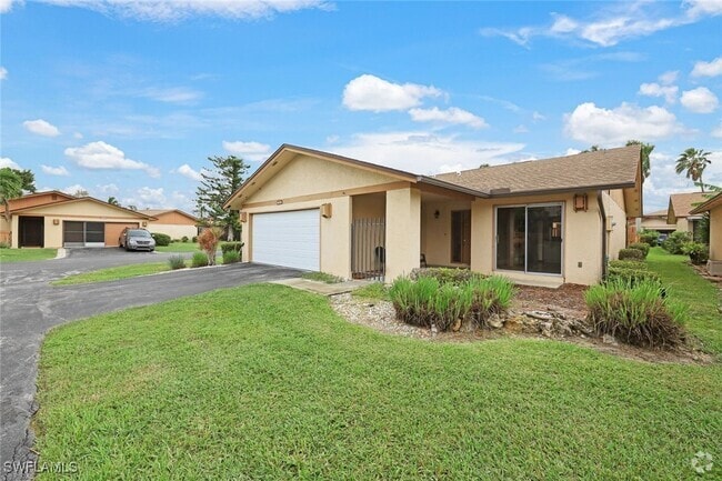 Building Photo - 6474 Royal Woods Dr Rental