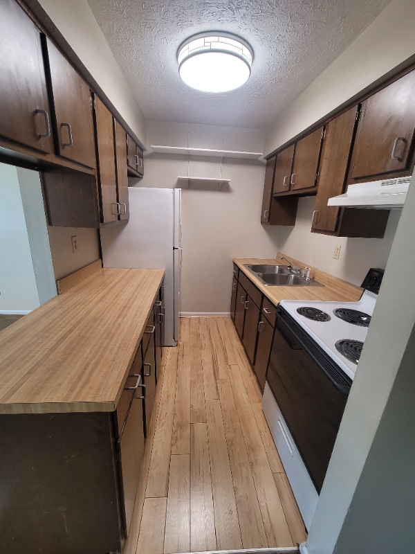 Photo - 1310 Louisville Rd Unidad 102