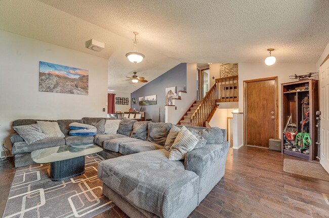 Photo - 3 bed, 2 bath Tri-Level in Brown Farm Subdivision