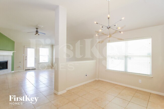 Photo - 2865 Evening Mist Dr