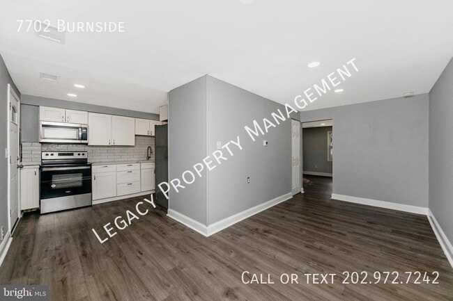 7702 Burnside-