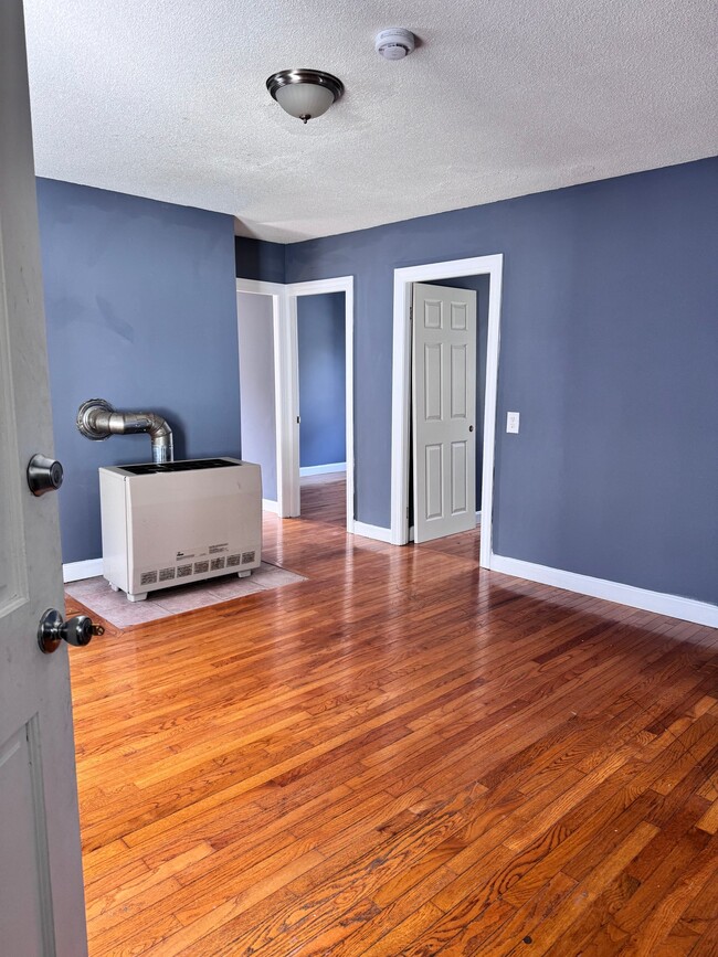 Photo - 18 Hall St Unidad 3