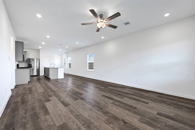 Building Photo - 3938 Windy Whisper Dr Rental