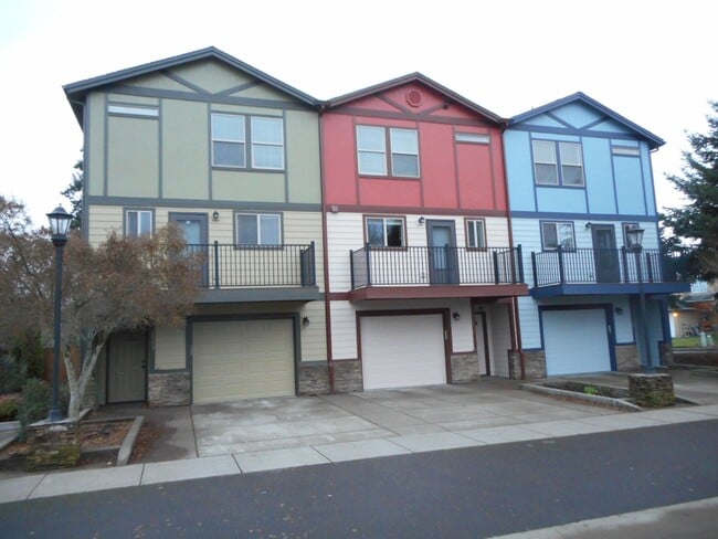 1555 Dolores Wy