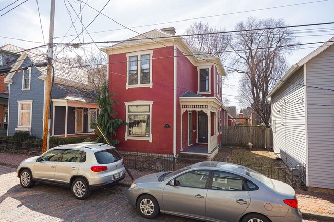 Photo - 357 Jackson St