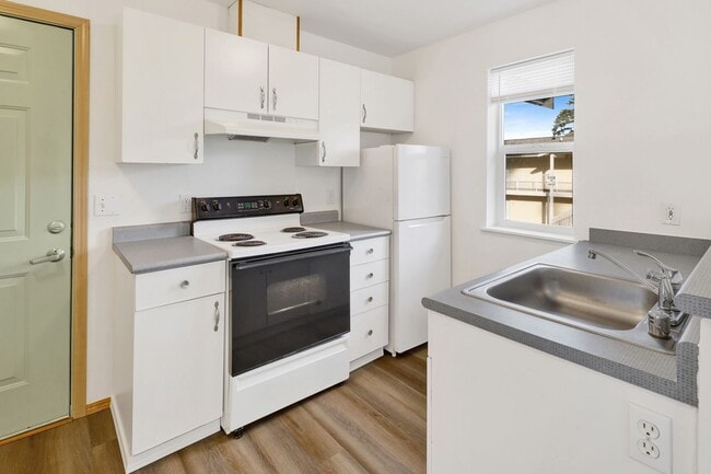 Photo - 3163 Studio Ln