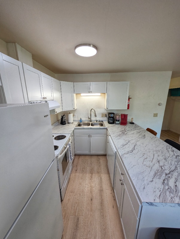 Photo - 1009 W 30th Ave Unidad 6