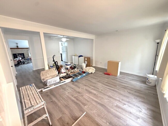 Photo - 691 Biltmore Dr