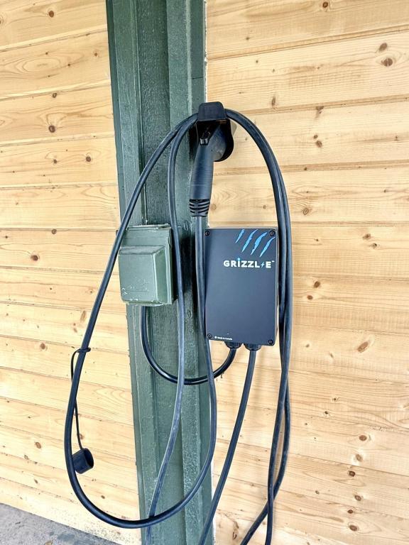 Photo - 2934 Burnt Oak St