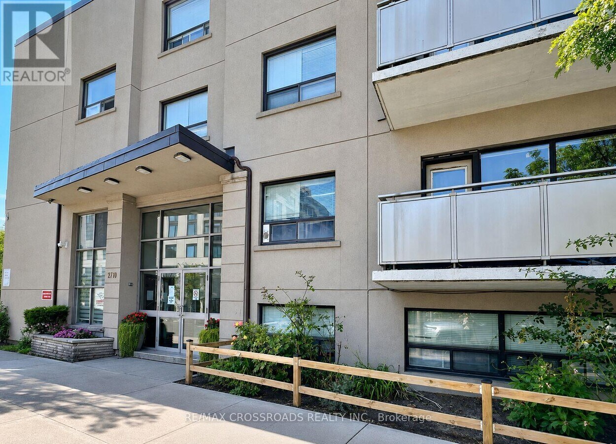 Photo - 2770 Yonge St Unit 205