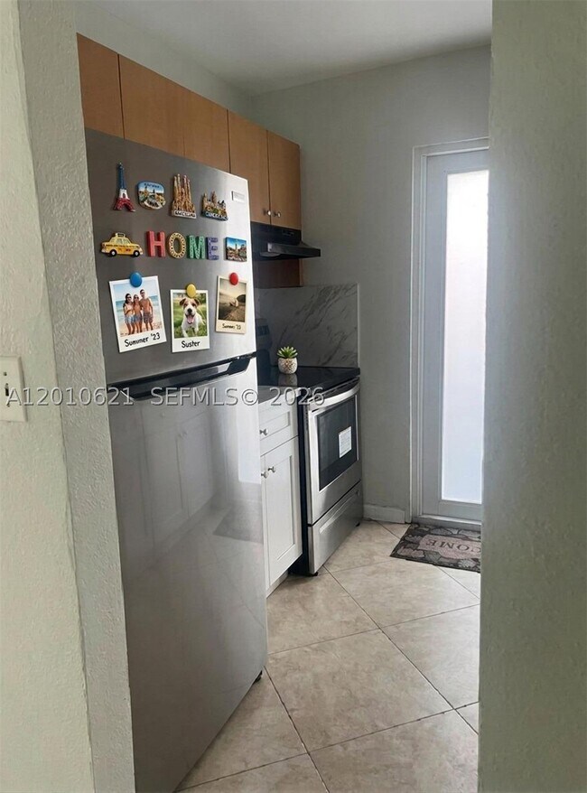 Photo - 2412 SW 11th St Unit 1