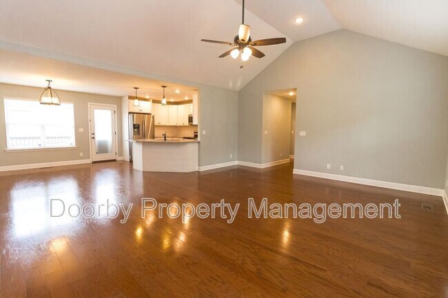 Photo - 4436 Oakwood Dr