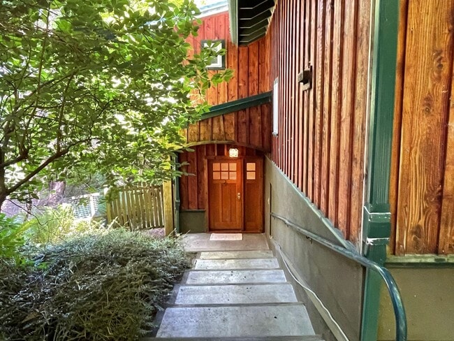 Photo - Langley Craftsman in Park-Like Setting and One Small Pet Allowed