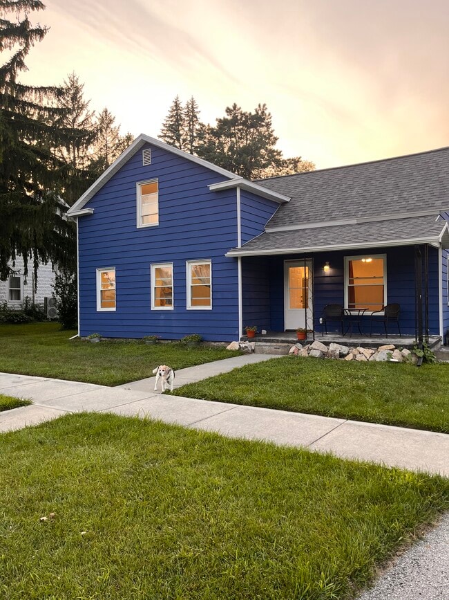 Street view - 10936 Toledo St Rental