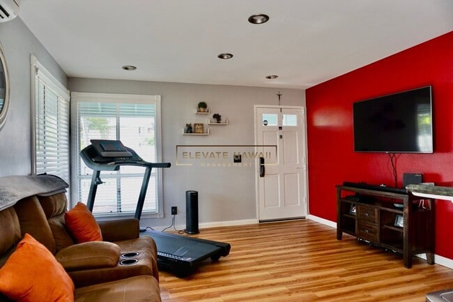 Building Photo - CHARMING & MODERN 2 BED 2 BATH 2 PARKING T... Rental