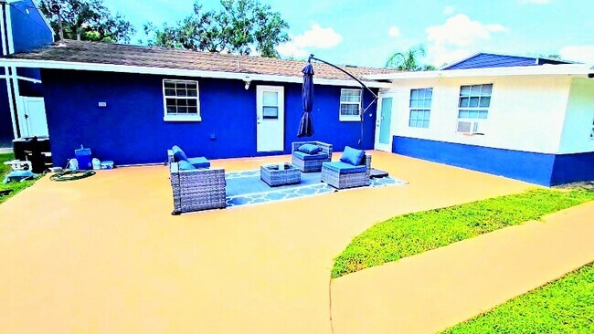 Photo - 36743 Howard Ave Unidad C2