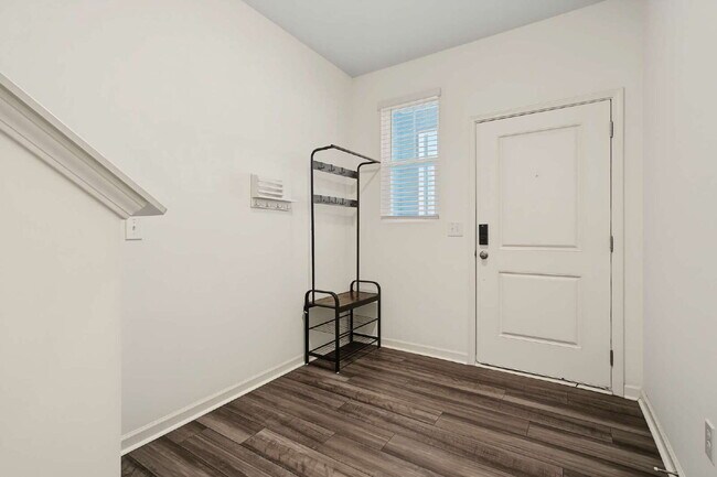 Photo - Furnished 3-Bed Townhouse in Durham