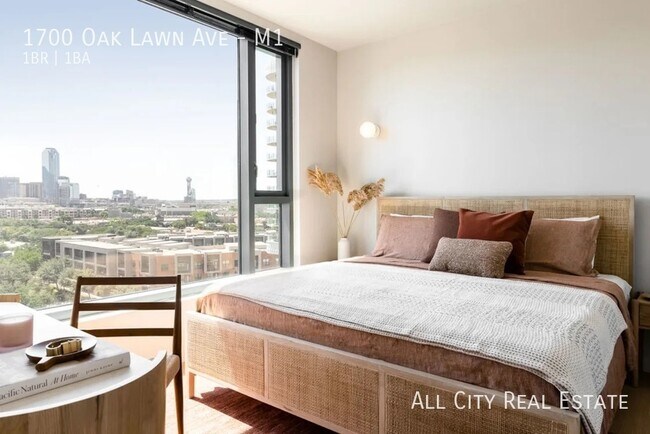 Photo - 1700 Oak Lawn Ave Unidad M1
