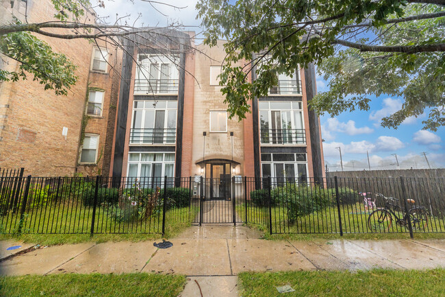 Photo - 6225 S Kenwood Ave Condominio Unidad 2N