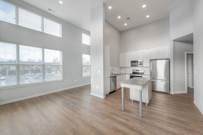 17' ceilings (in select apartments)