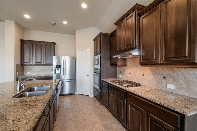 Photo - 3631 Valencia Peak