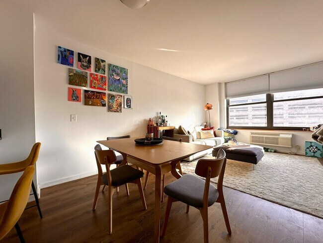 Photo - 102 Christopher Columbus Dr Unit 302