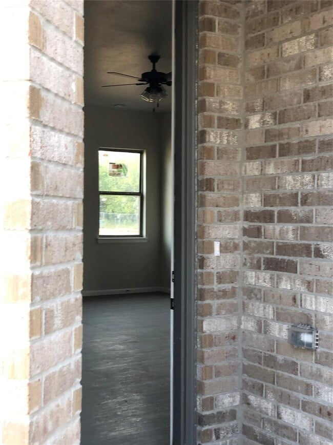 Photo - 3423 Enclave Pl