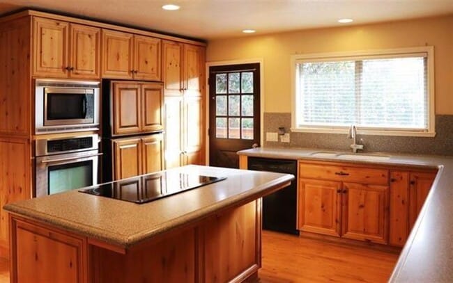 Photo - Pioneer Home