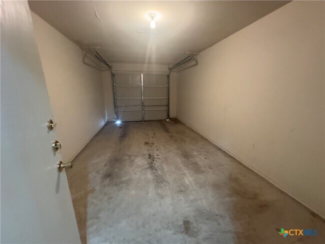 Photo - 2807 Alma Dr