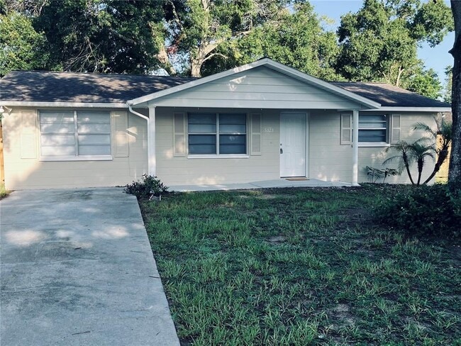 Building Photo - 5323 Satsuma Dr