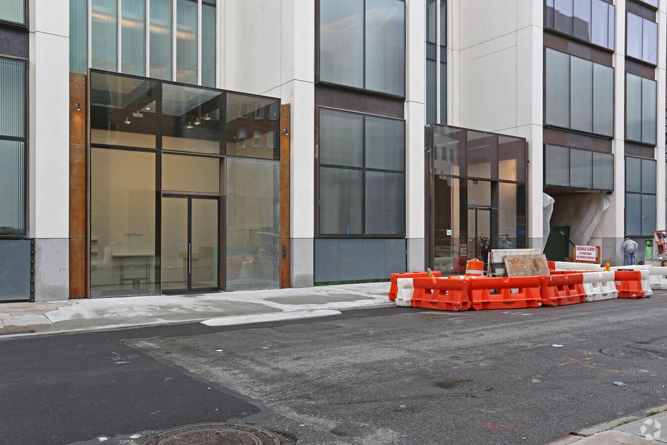 Photo - 551 W 21st St