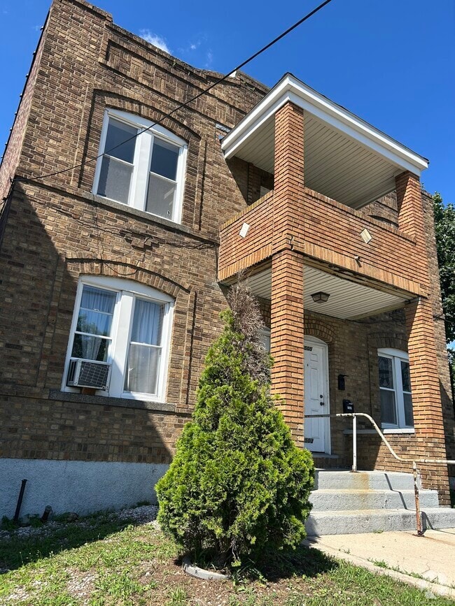Building Photo - 1501 Boston Ave Rental