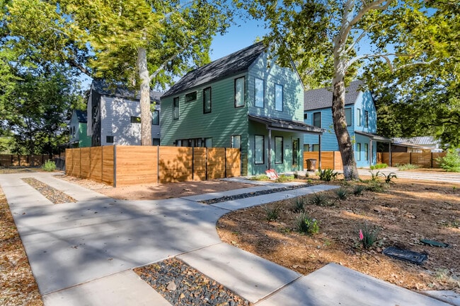 Building Photo - 1116 Walton Ln