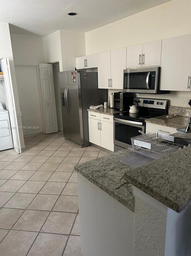 Photo - 2398 Pasadena Way