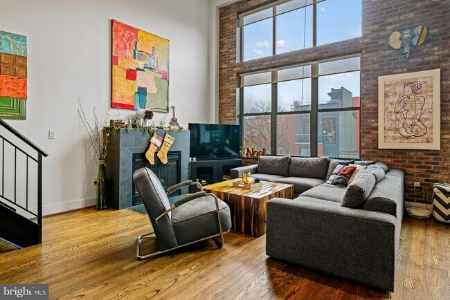 Photo - 1111 W St NW Unit 10