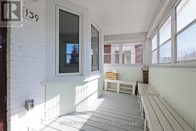 Photo - 139 Greenwood Ave