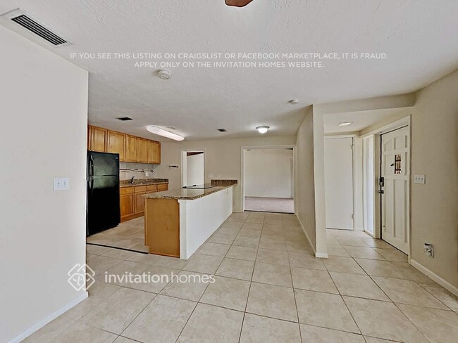 207 Redwood Ave