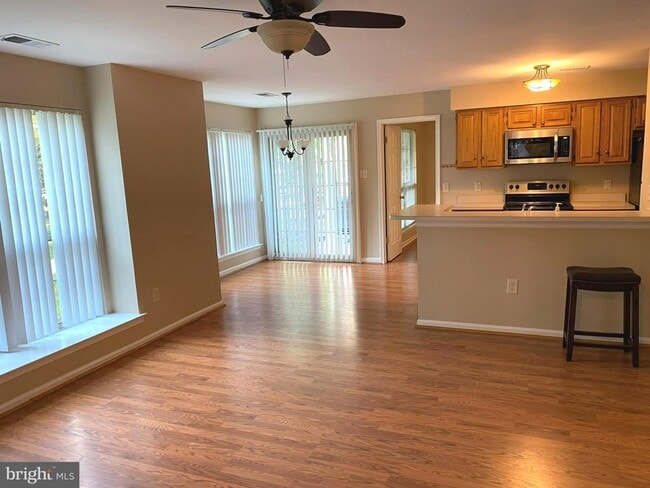 Building Photo - 1701 Foxmeadow Cir Unit CONDO 1701
